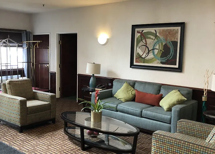 Super 8 By Wyndham Aurora/naperville Area Hotel Aurora